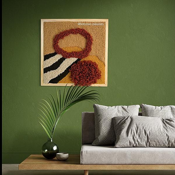 Tableau mural en punch needle – Design abstrait bohème en tons chauds